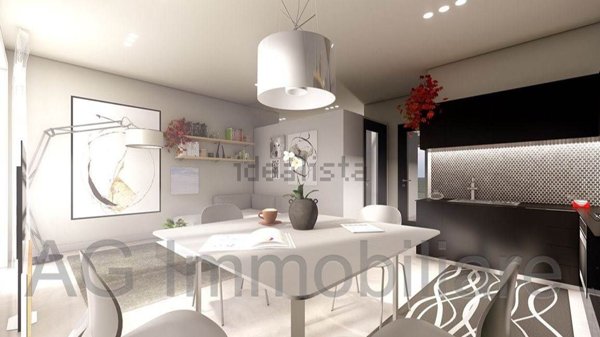 appartamento in vendita a Verbania in zona Suna