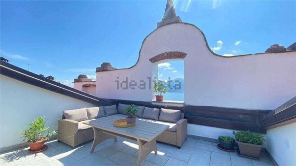 appartamento in vendita a Verbania in zona Intra