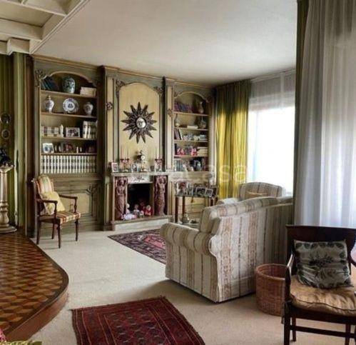 casa indipendente in vendita a Verbania in zona Suna