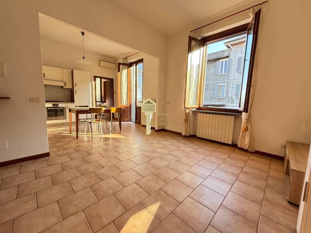 appartamento in vendita a Verbania in zona Intra