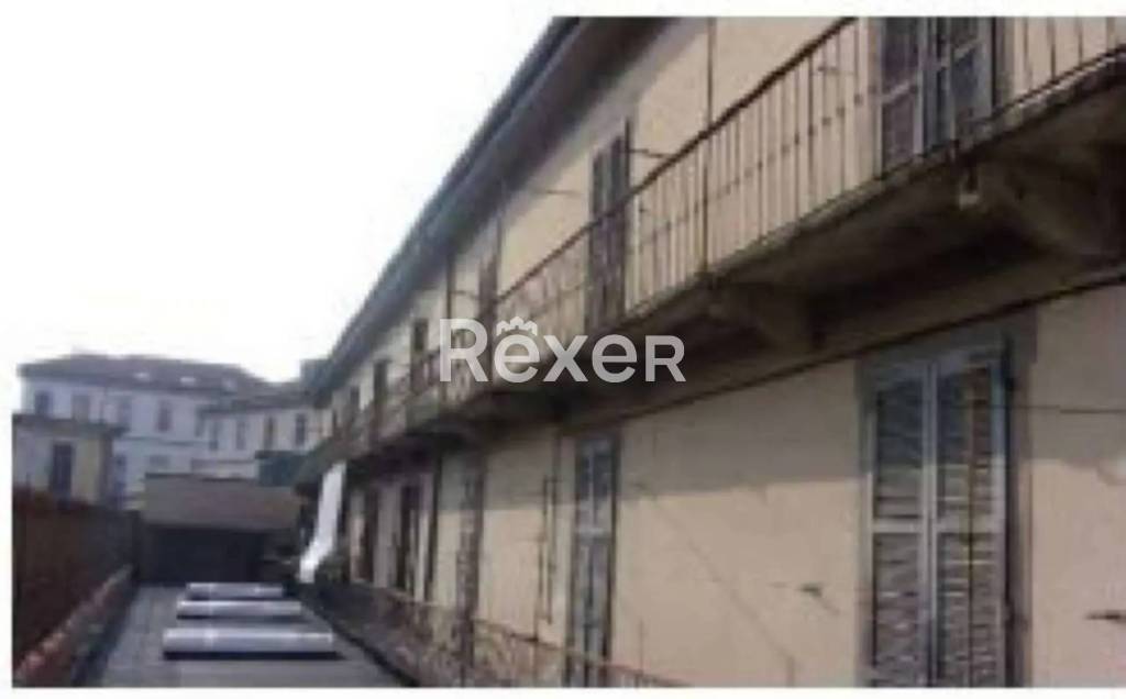 appartamento in vendita a Verbania in zona Intra