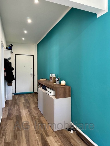 appartamento in vendita a Verbania in zona Suna