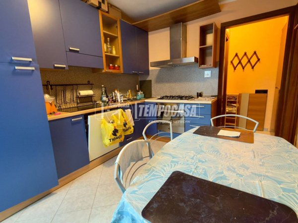 appartamento in vendita a Verbania in zona Intra