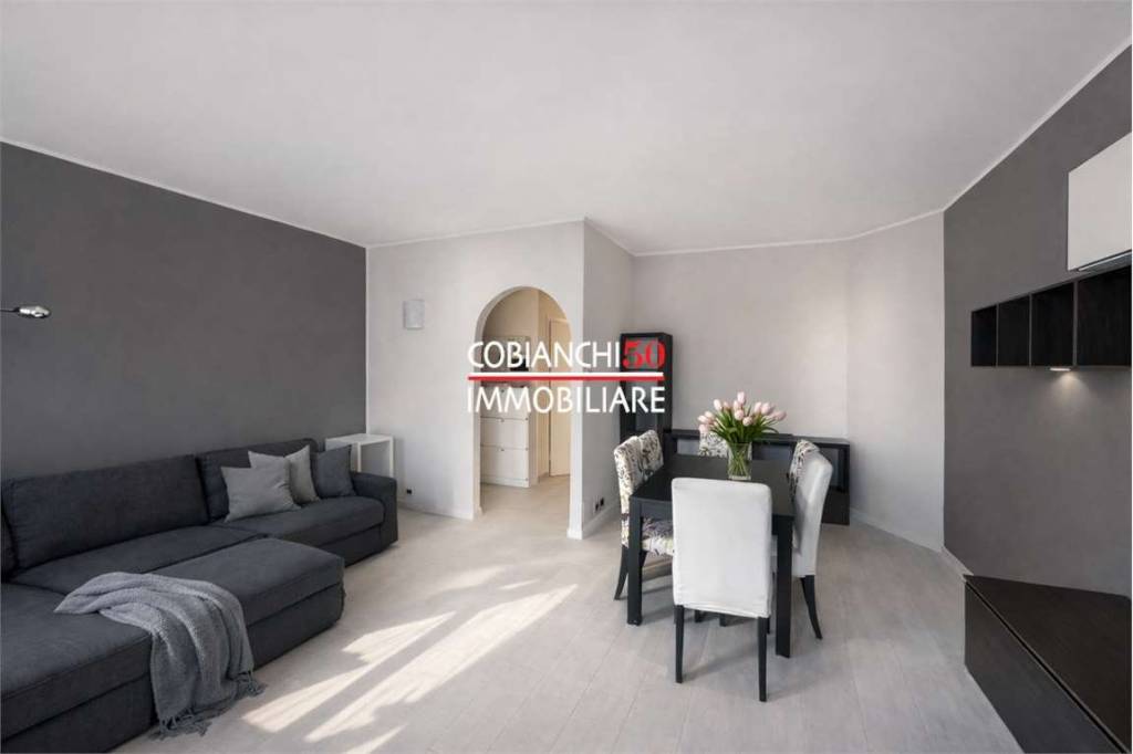 appartamento in vendita a Verbania in zona Pallanza