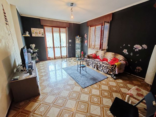 casa indipendente in vendita a Verbania