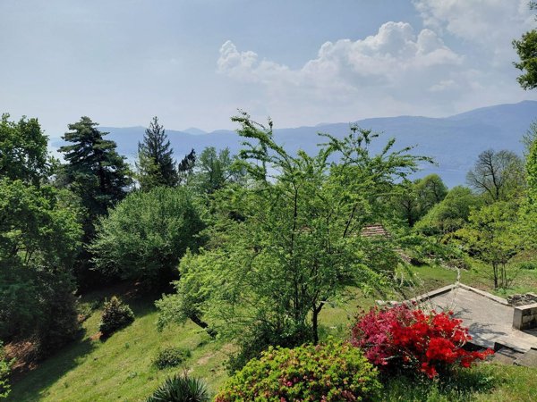 casa indipendente in vendita a Verbania