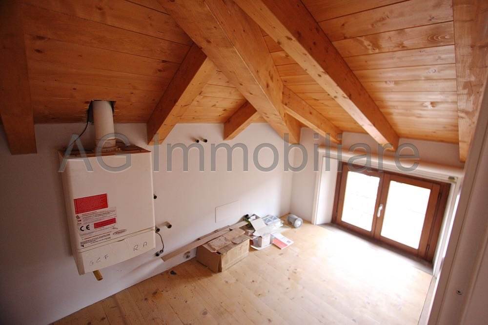 appartamento in vendita a Verbania in zona Intra