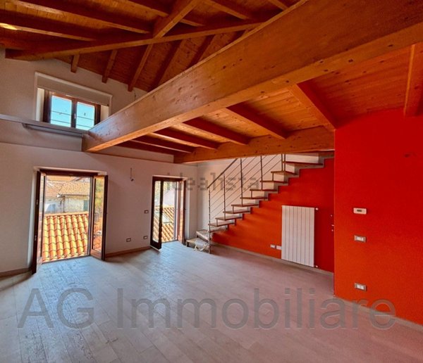 appartamento in vendita a Verbania in zona Intra