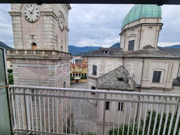 appartamento in vendita a Verbania in zona Intra