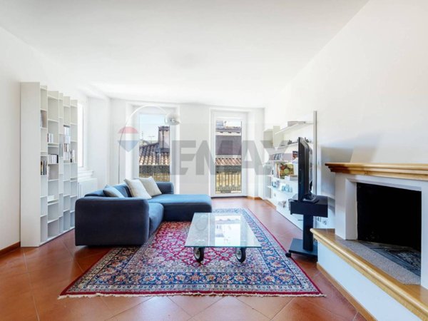 appartamento in vendita a Verbania in zona Intra