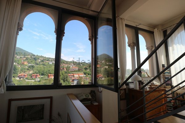 appartamento in vendita a Verbania in zona Intra