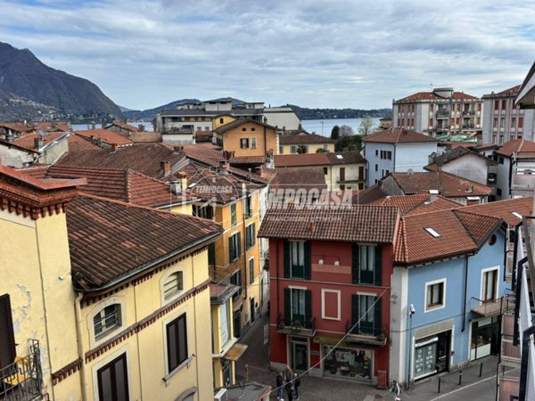 appartamento in vendita a Verbania in zona Intra