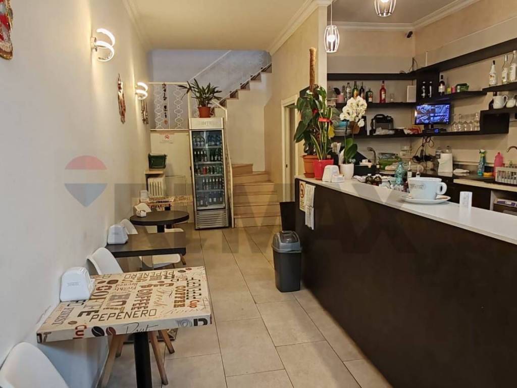 negozio in vendita a Verbania in zona Pallanza