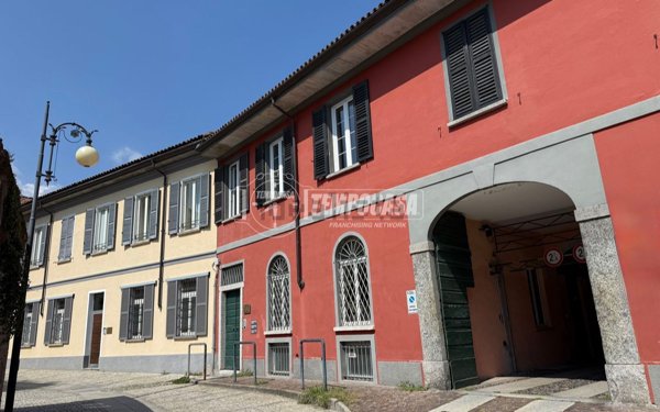 appartamento in vendita a Verbania in zona Intra