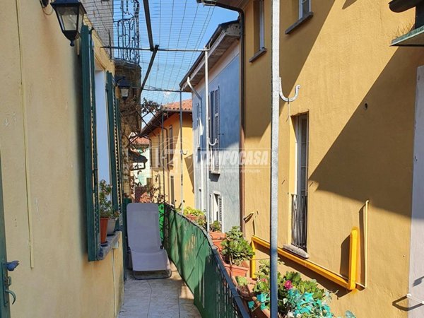 appartamento in vendita a Verbania in zona Intra