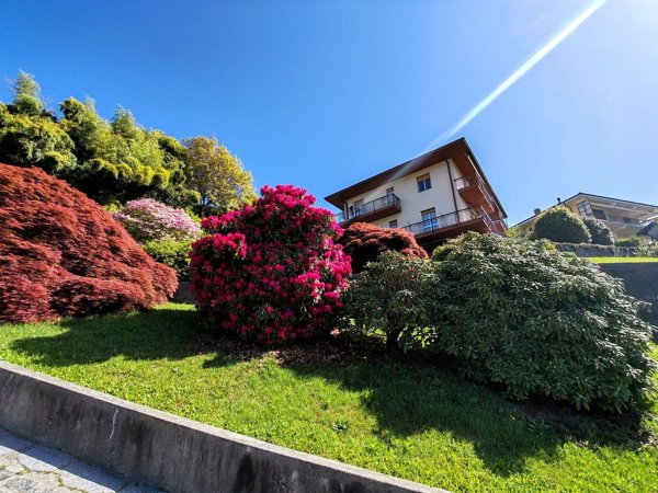 casa indipendente in vendita a Verbania in zona Intra