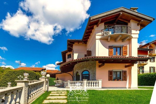 casa indipendente in vendita a Verbania in zona Zoverallo
