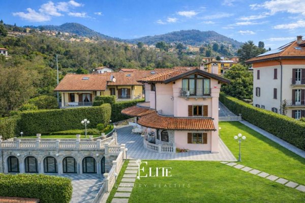casa indipendente in vendita a Verbania in zona Intra