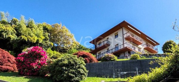 casa indipendente in vendita a Verbania in zona Intra