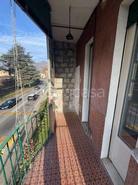 appartamento in vendita a Verbania in zona Intra