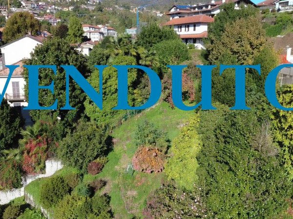 terreno edificabile in vendita a Verbania in zona Intra