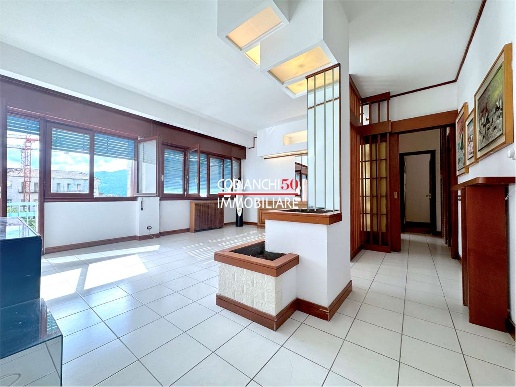 appartamento in vendita a Verbania in zona Monterosso