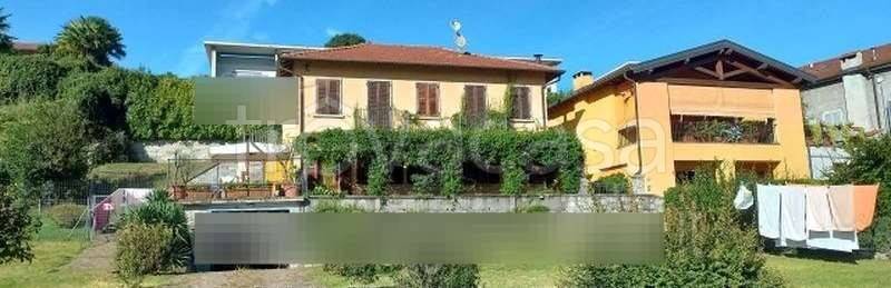 appartamento in vendita a Verbania in zona Intra