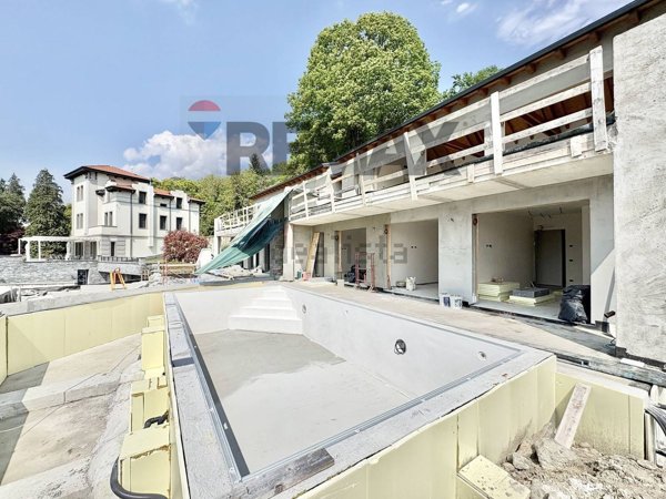 casa indipendente in vendita a Verbania in zona Fondotoce