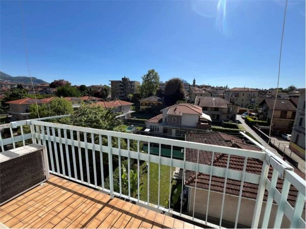 appartamento in vendita a Verbania in zona Pallanza