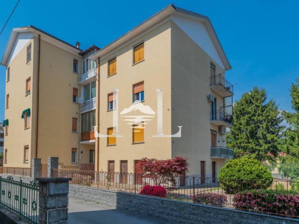 appartamento in vendita a Verbania in zona Pallanza