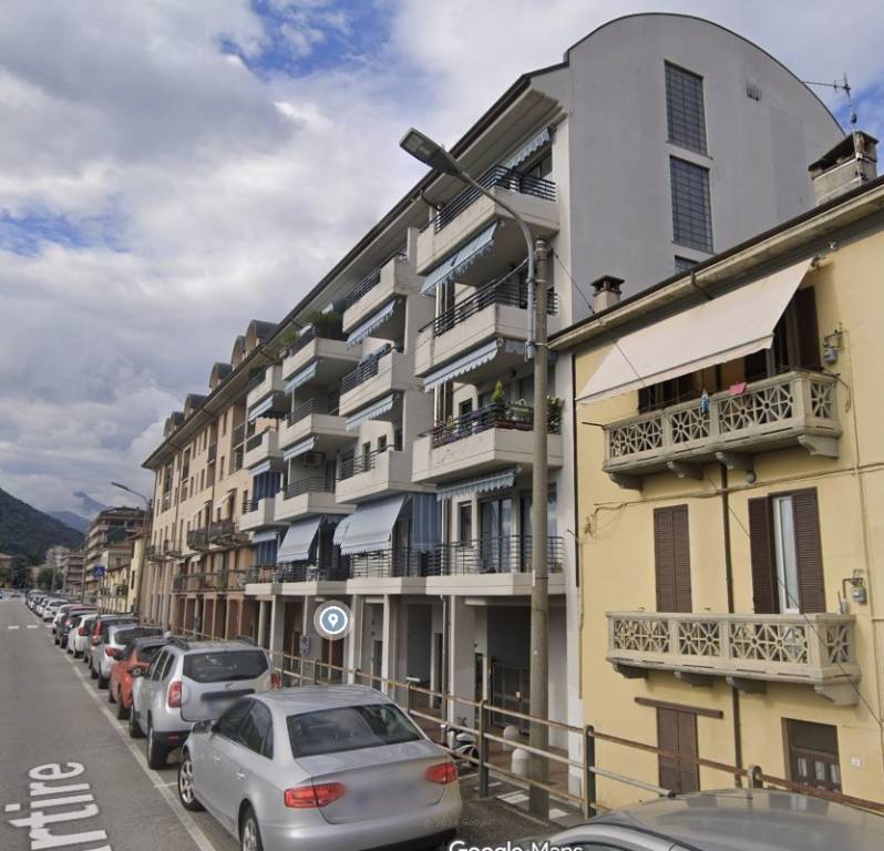 appartamento in vendita a Verbania in zona Intra