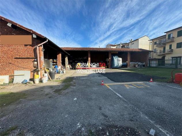 casa indipendente in vendita a Verbania in zona Pallanza