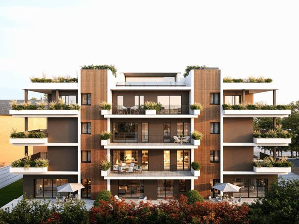 appartamento in vendita a Verbania in zona Intra