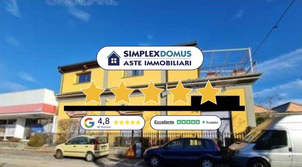 capannone in vendita a Verbania in zona Intra