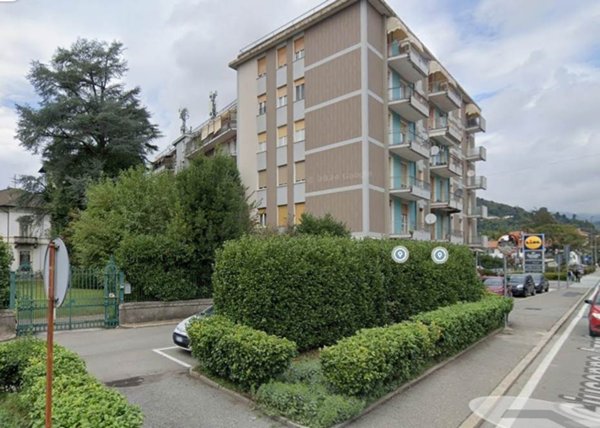 appartamento in vendita a Verbania in zona Intra