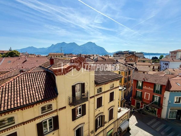 appartamento in vendita a Verbania in zona Intra