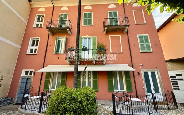appartamento in vendita a Verbania in zona Intra