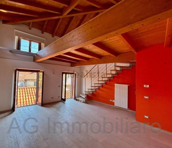 appartamento in vendita a Verbania in zona Intra