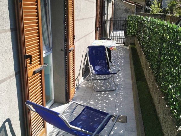 appartamento in vendita a Verbania in zona Suna