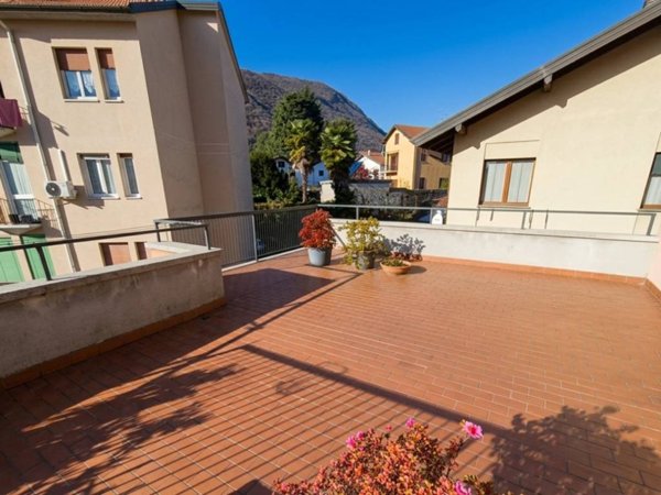 appartamento in vendita a Verbania in zona Intra