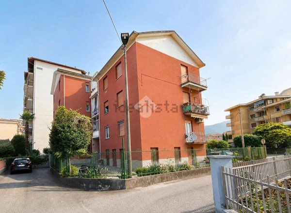 appartamento in vendita a Verbania in zona Sant'Anna