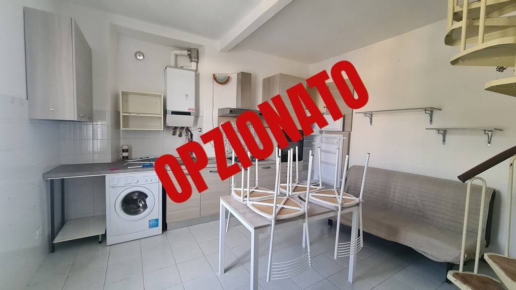 appartamento in vendita a Verbania in zona Possaccio