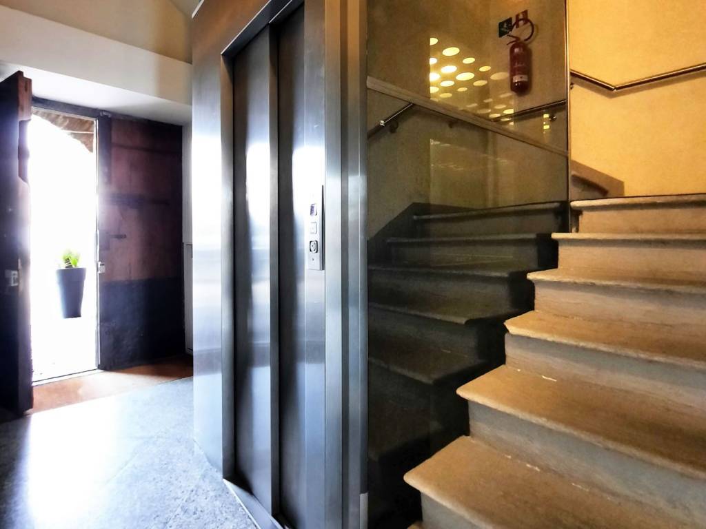 appartamento in vendita a Verbania in zona Intra