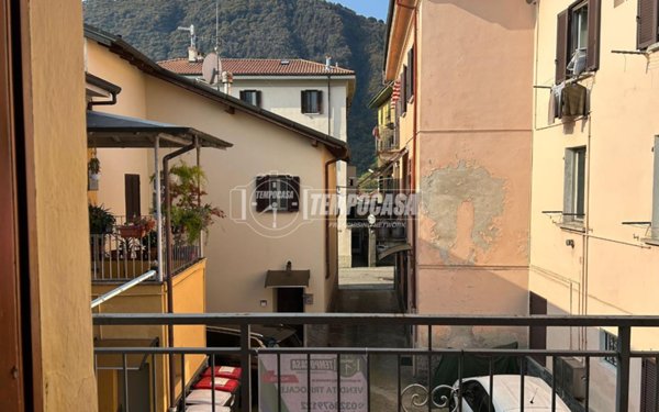 appartamento in vendita a Verbania in zona Trobaso