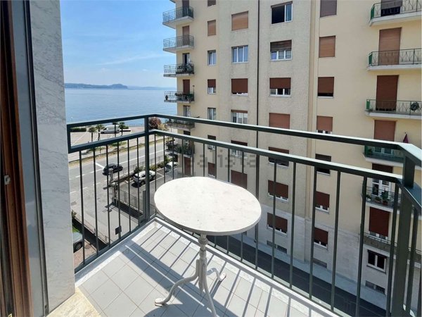appartamento in vendita a Verbania in zona Castagnola