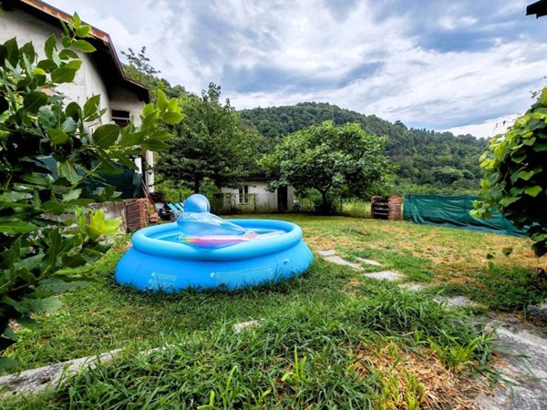casa indipendente in vendita a Verbania