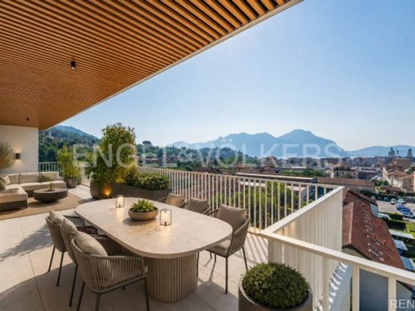 appartamento in vendita a Verbania in zona Centro Città