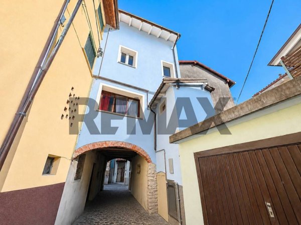 appartamento in vendita a Verbania in zona Trobaso