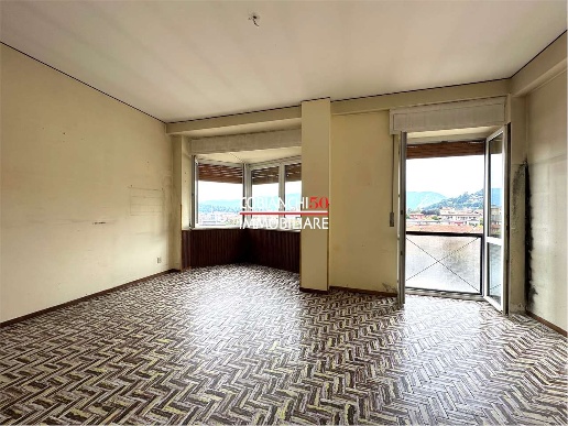 appartamento in vendita a Verbania in zona Intra
