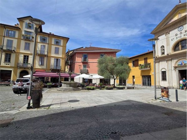ufficio in vendita a Verbania in zona Intra